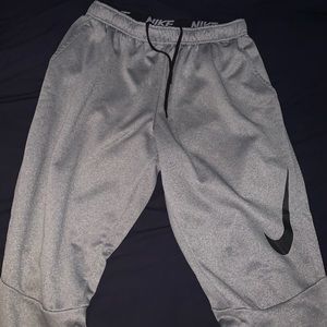 NIKE JOGGERS